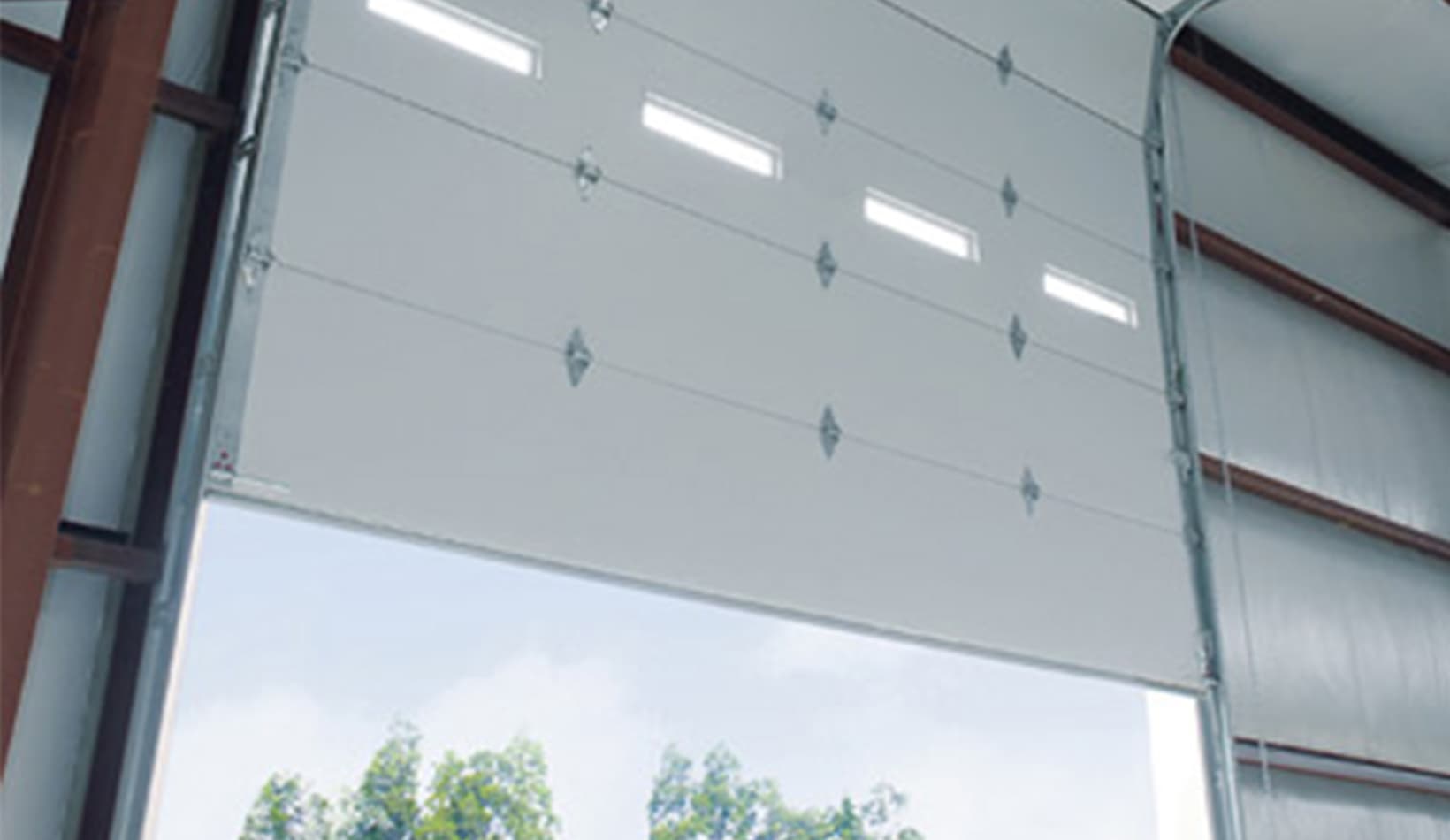 Porte commerciale à enroulement