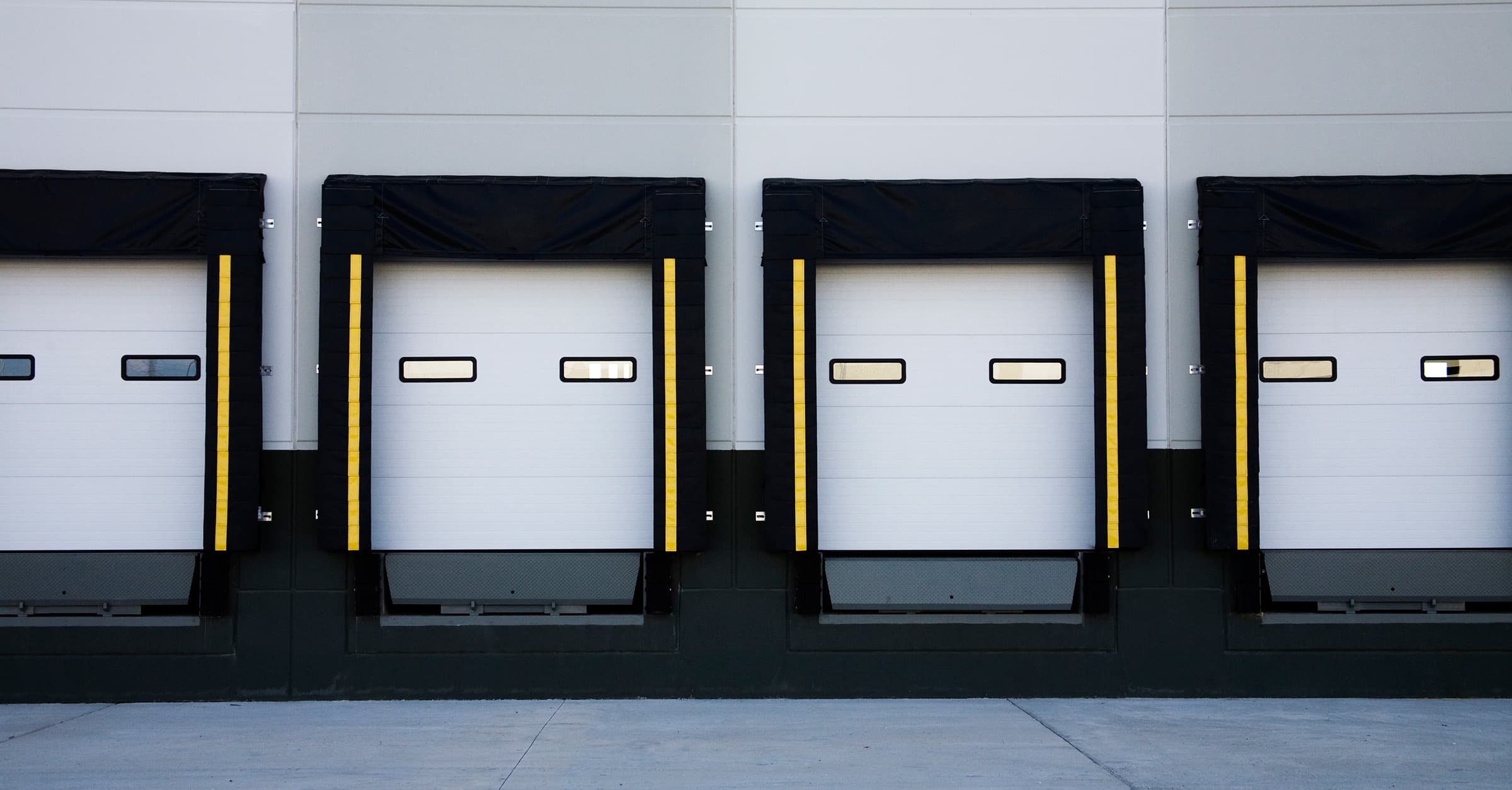 Dock seals & shelters